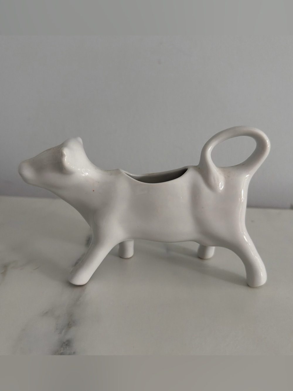 Vintage White Ceramic Cow Shaped Creamer Pitcher Farmhouse Country Kitchen